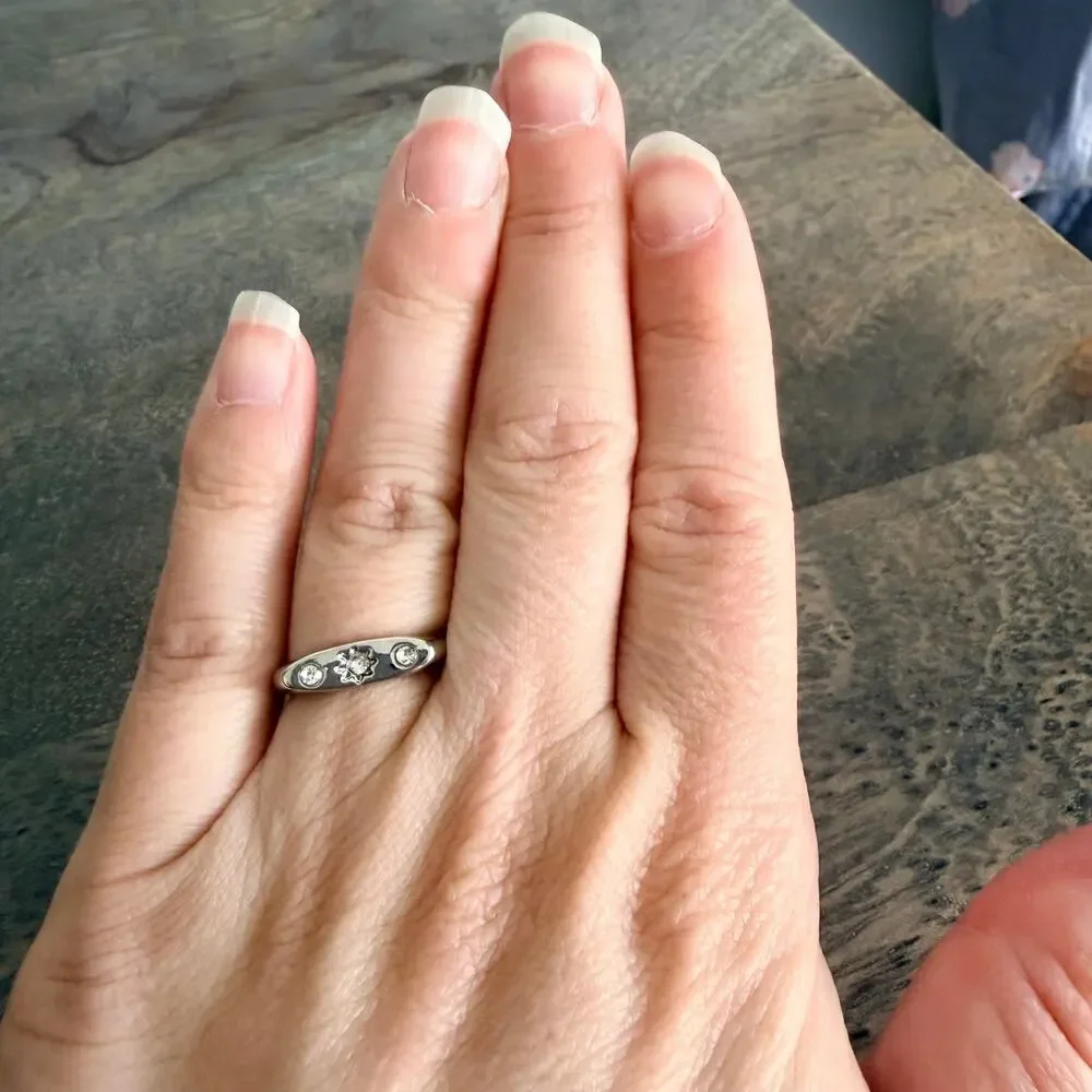 Boho silver ring band - size 6.75
